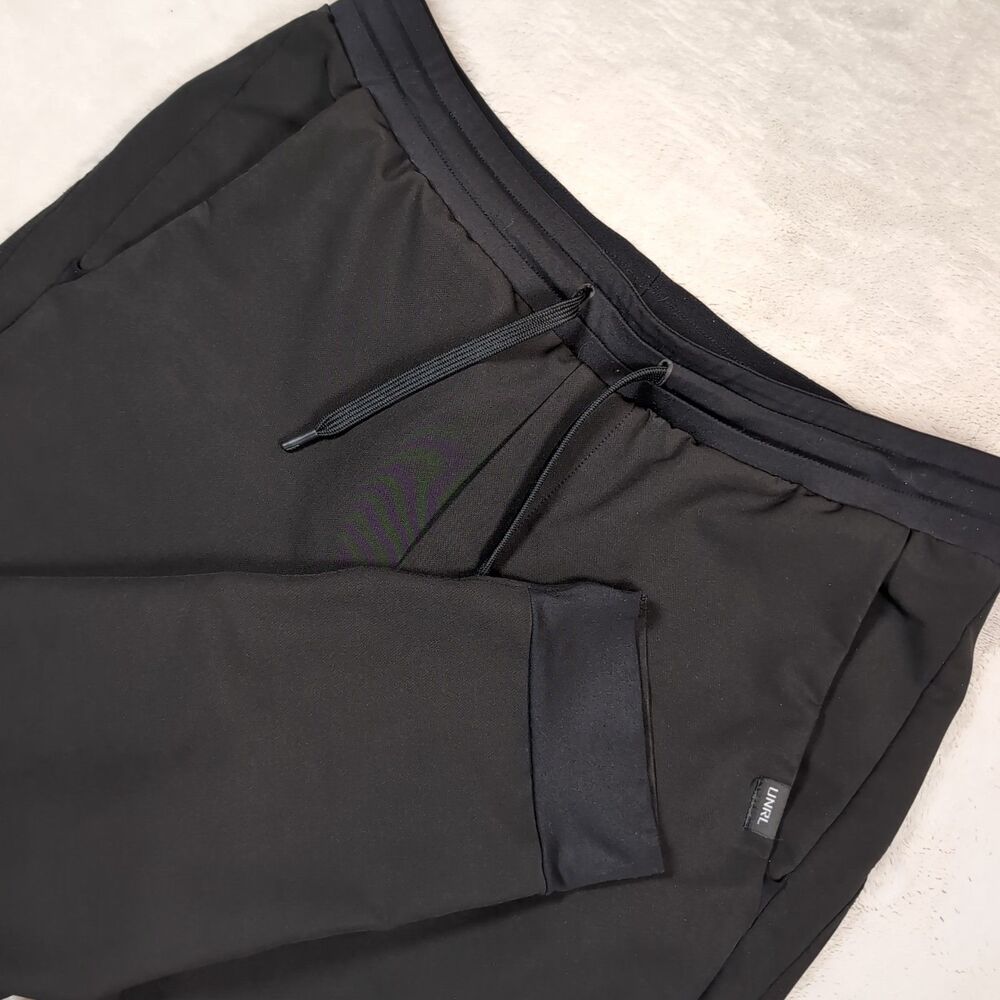 UNRL Sweatpants Mens Medium Performance Tech Pants Jogger Tapered Softshell